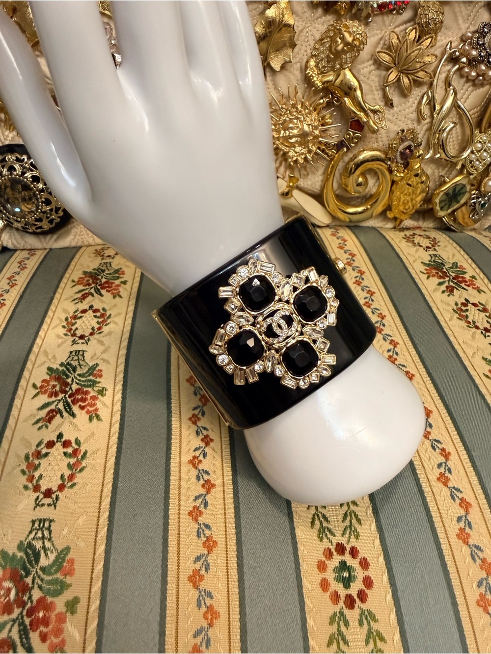 Luxurious Vintage-Style Logo Cuff Bracelet